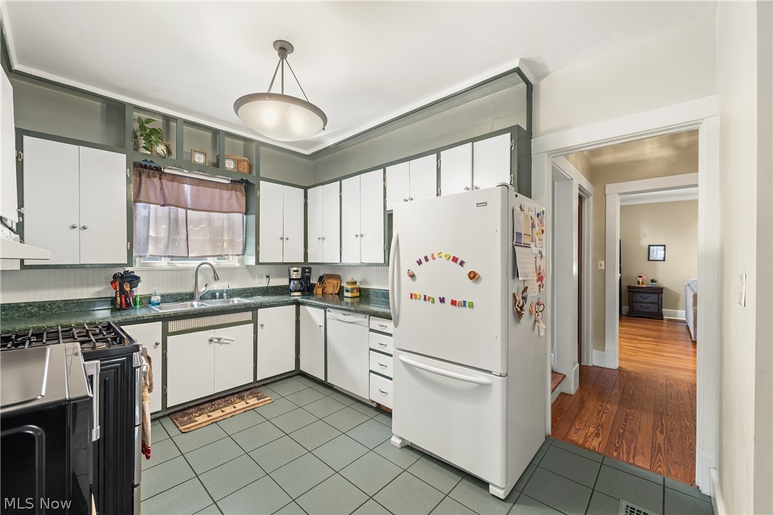 193 1/2 W Main Street Norwalk OH 44857