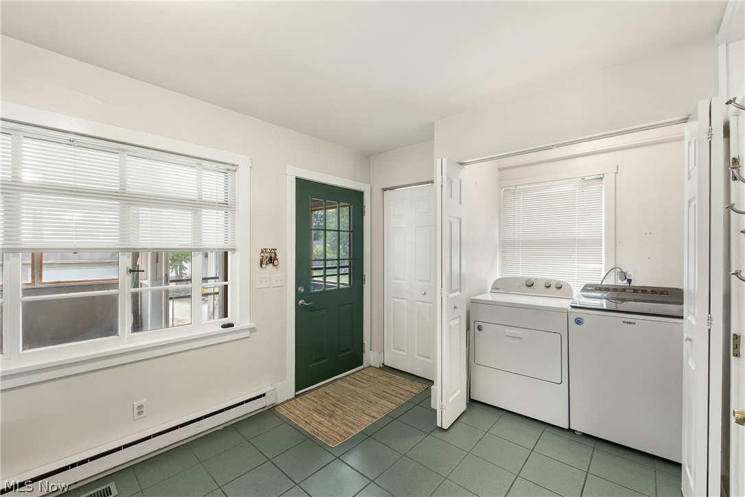 193 1/2 W Main Street Norwalk OH 44857