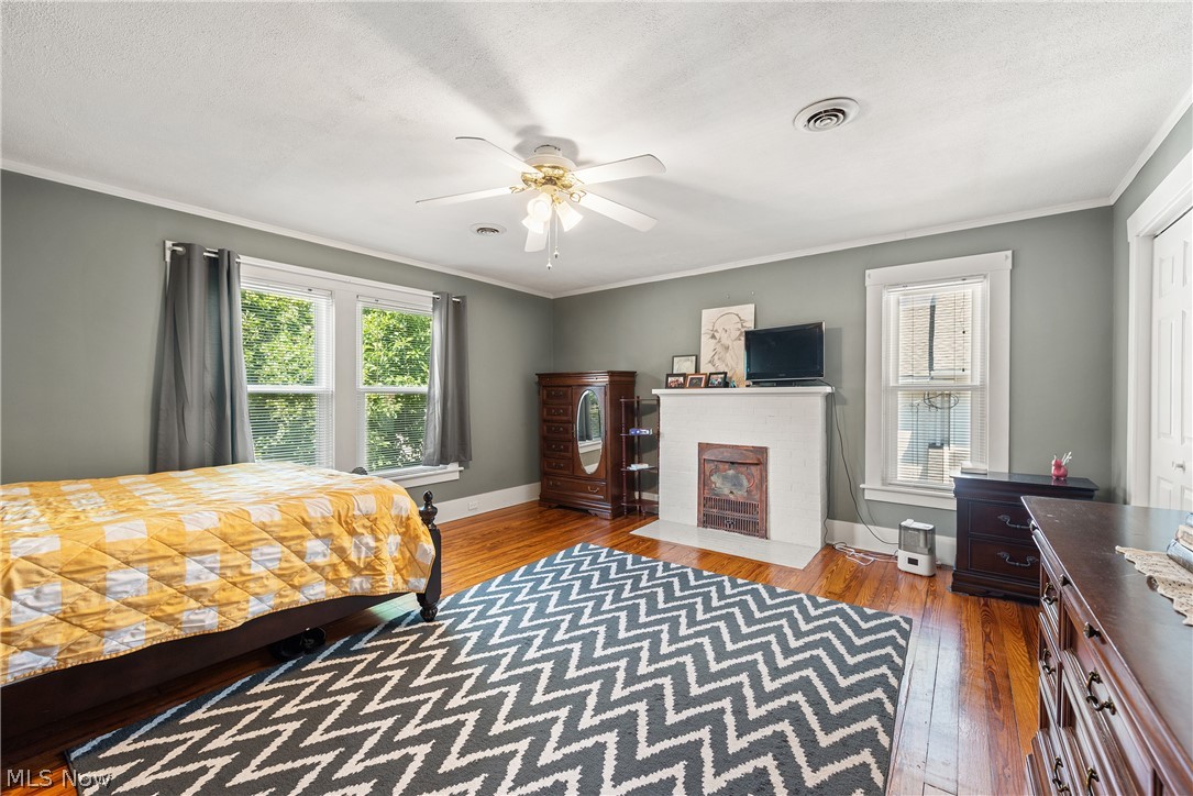 193 1/2 W Main Street Norwalk OH 44857