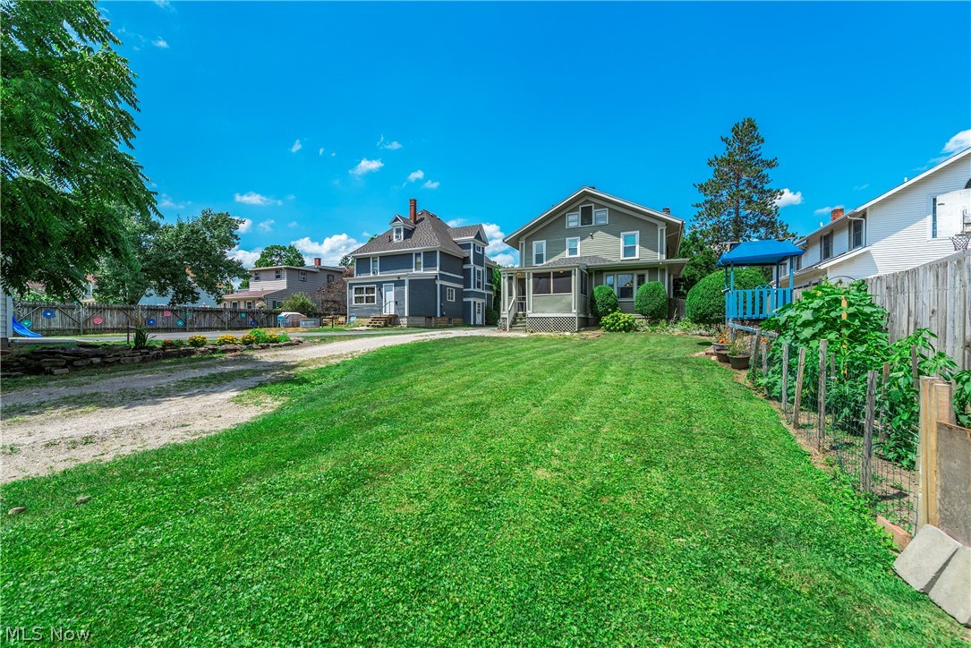 193 1/2 W Main Street Norwalk OH 44857