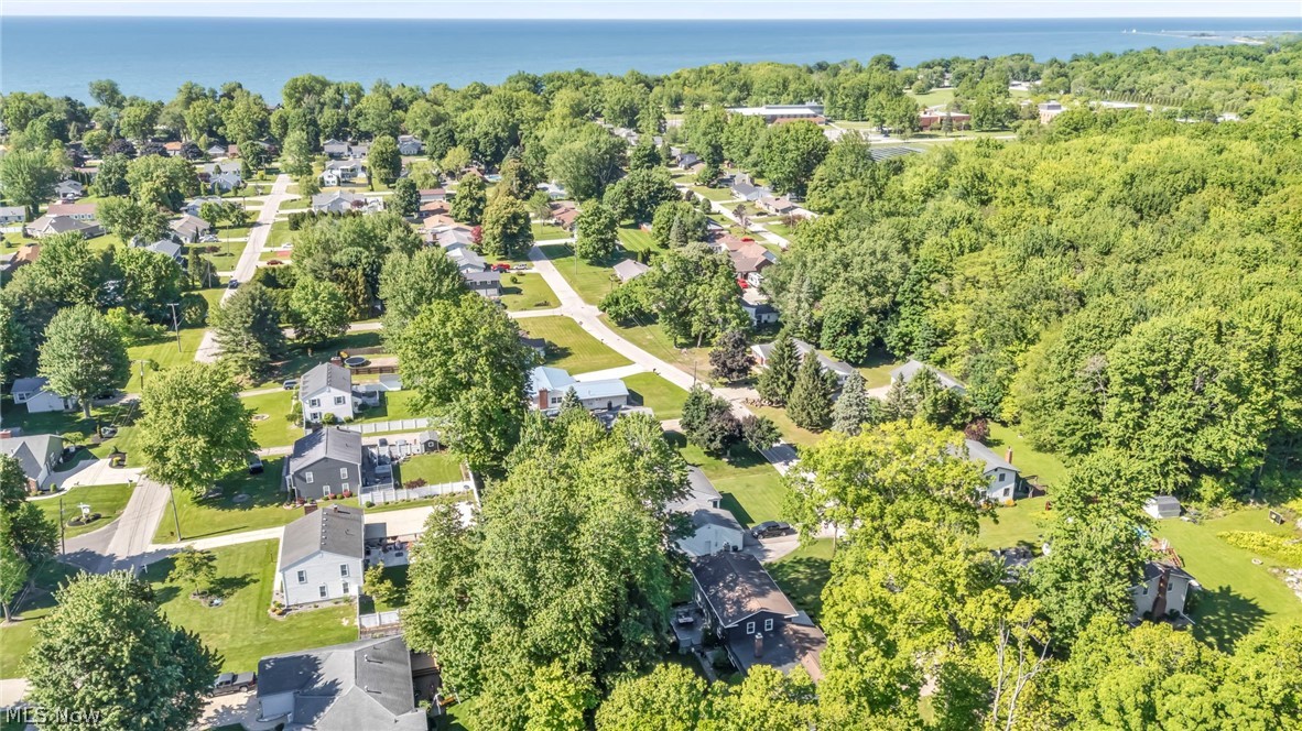 1629 Winterhaven Avenue Ashtabula OH 44004