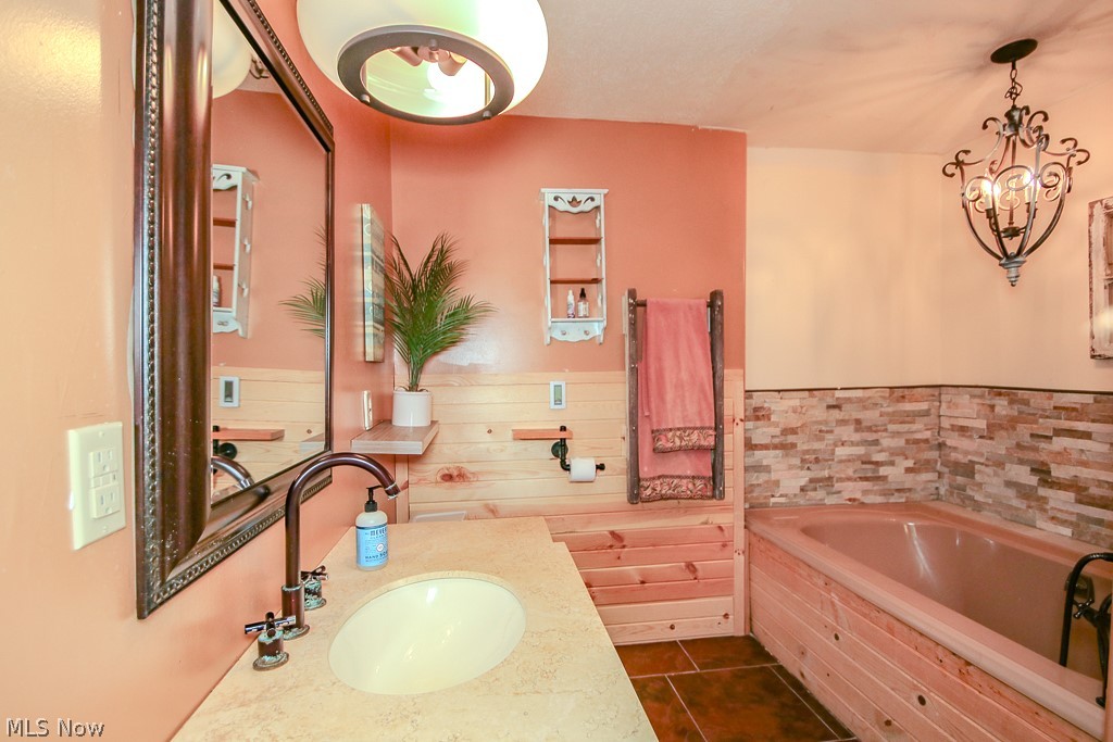 3765 Woodside Drive Extension Geneva OH 44041