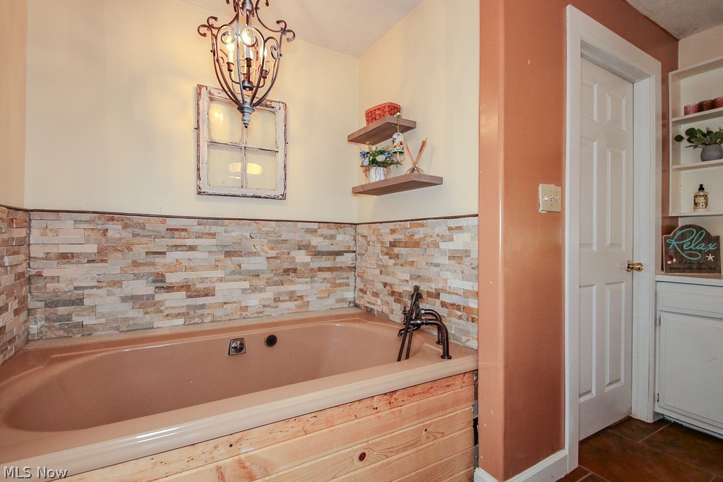 3765 Woodside Drive Extension Geneva OH 44041