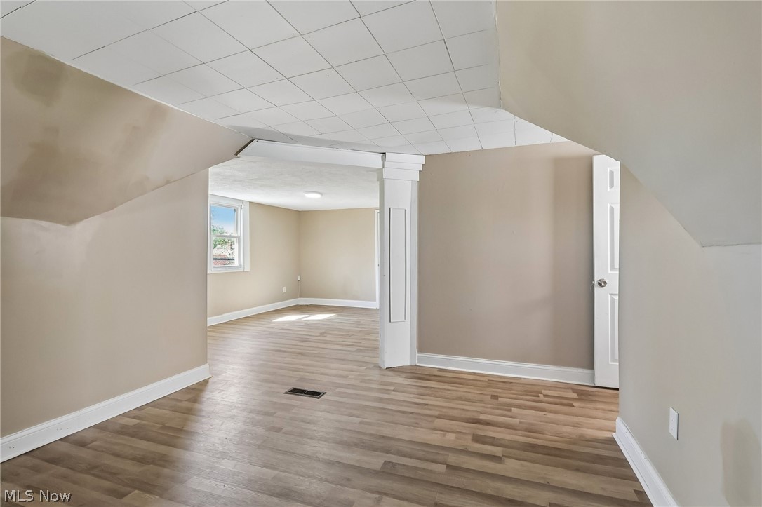 13618 Wainstead Avenue Cleveland OH 44111