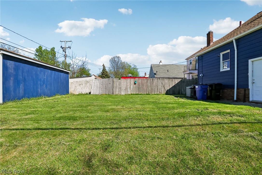 13618 Wainstead Avenue Cleveland OH 44111