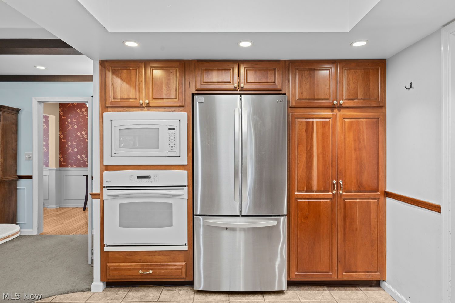 1983 Brookview Drive Kent OH 44240