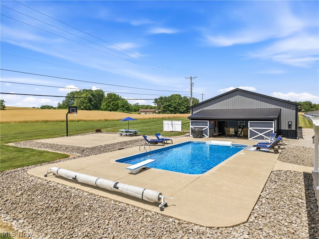 42275 State Route 39 Wellsville OH 43968