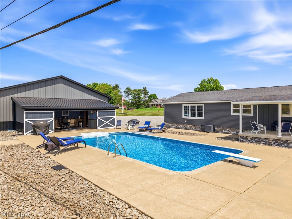 42275 State Route 39 Wellsville OH 43968