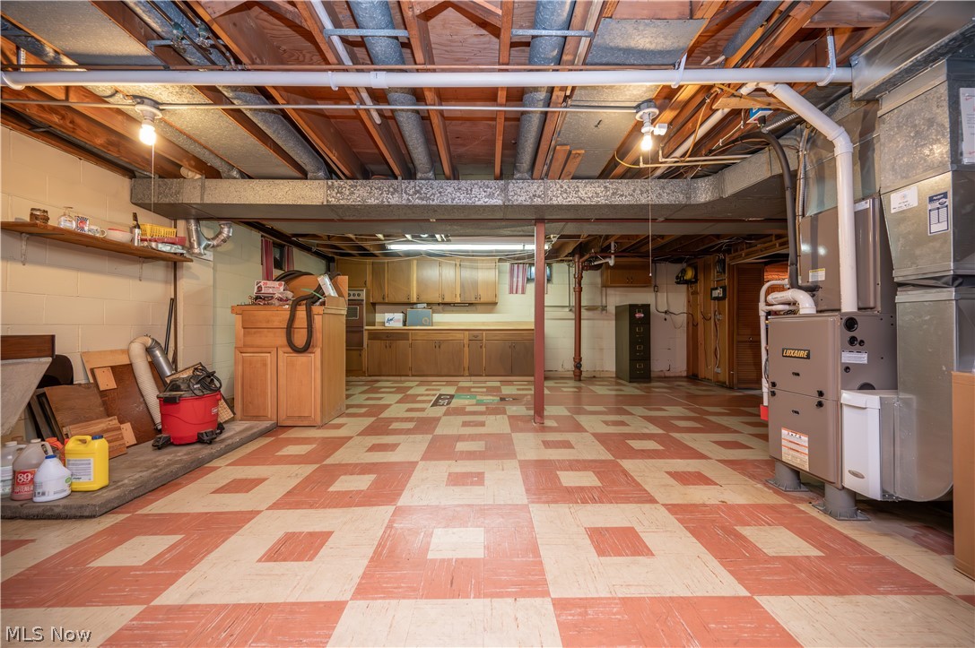 1498 Brantford Drive Youngstown OH 44509
