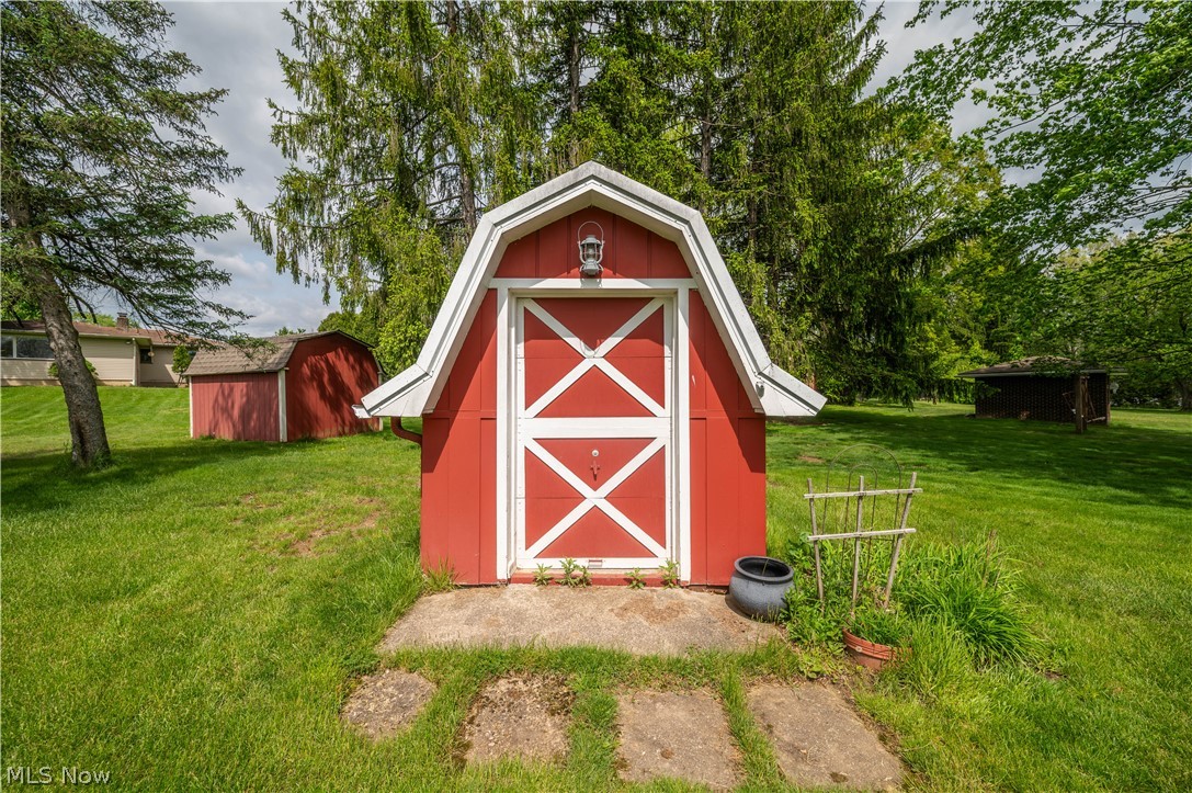 1498 Brantford Drive Youngstown OH 44509