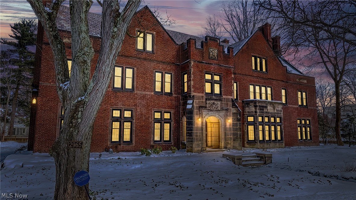 2965 Fairmount Boulevard Cleveland Heights OH 44118
