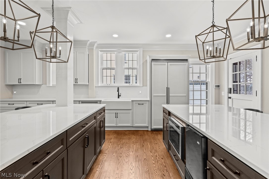 2965 Fairmount Boulevard Cleveland Heights OH 44118