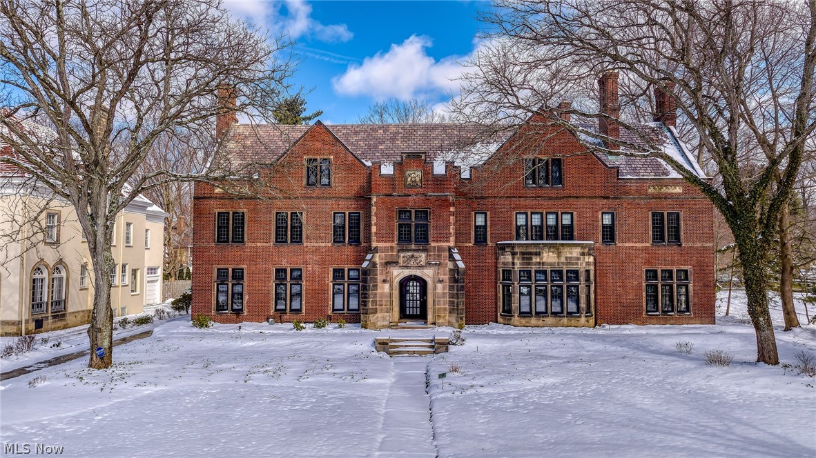 2965 Fairmount Boulevard Cleveland Heights OH 44118