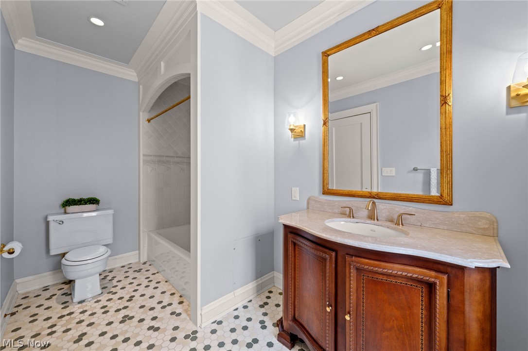 2965 Fairmount Boulevard Cleveland Heights OH 44118