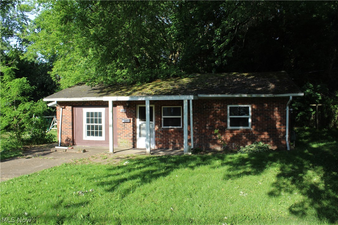 323 Fox Drive Ashtabula OH 44004