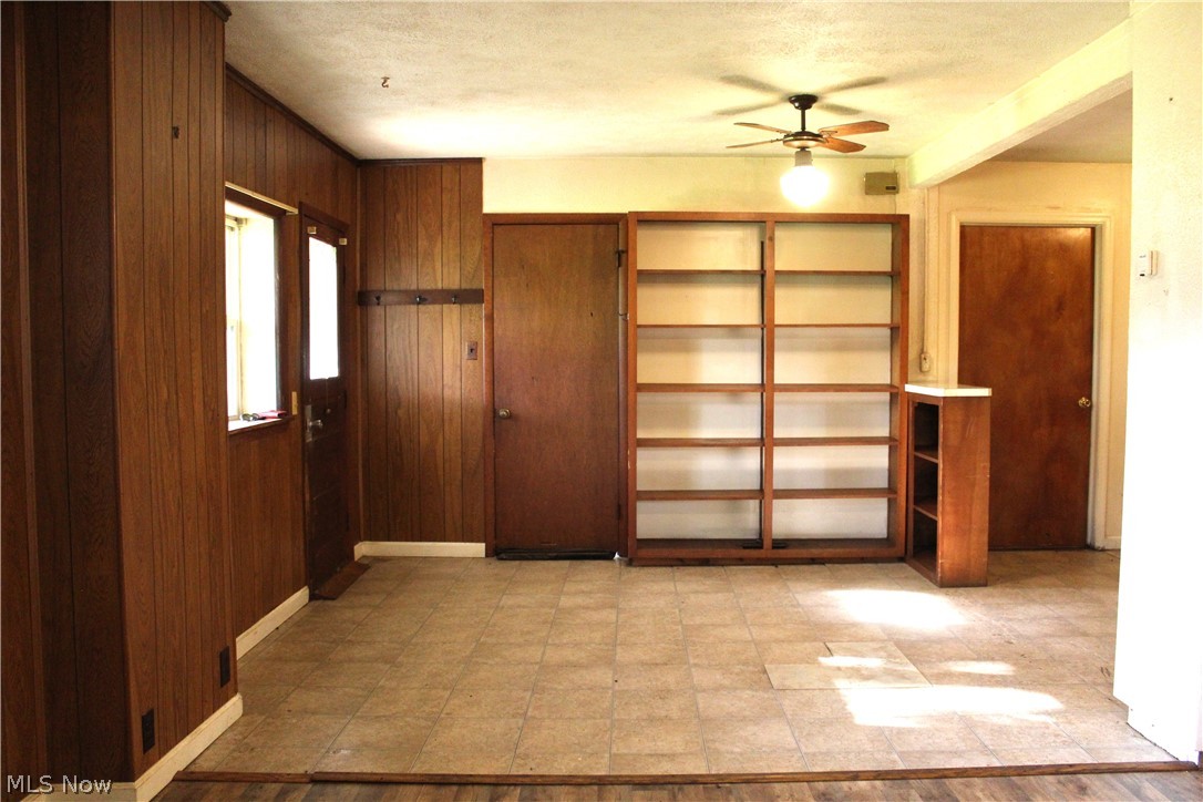 323 Fox Drive Ashtabula OH 44004