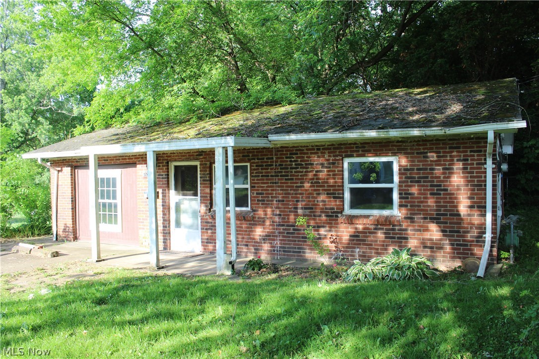 323 Fox Drive Ashtabula OH 44004