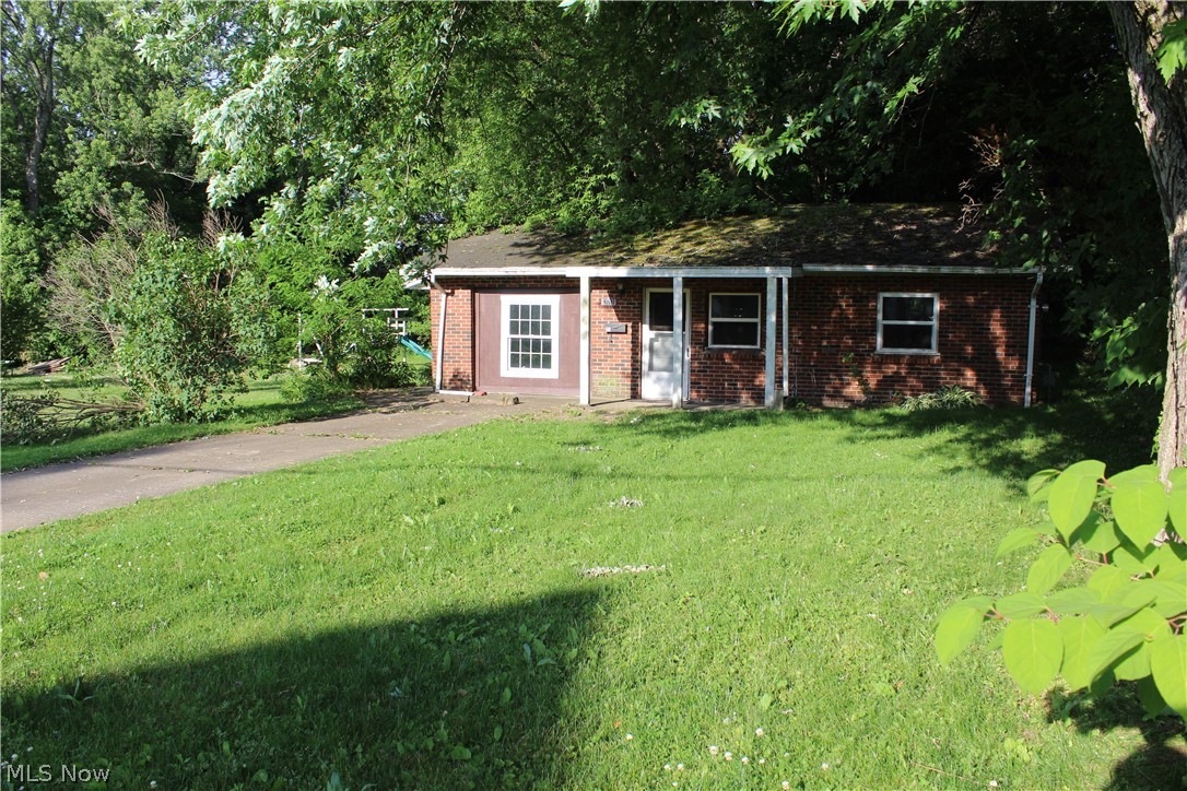 323 Fox Drive Ashtabula OH 44004