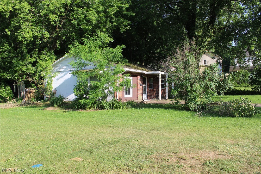 323 Fox Drive Ashtabula OH 44004