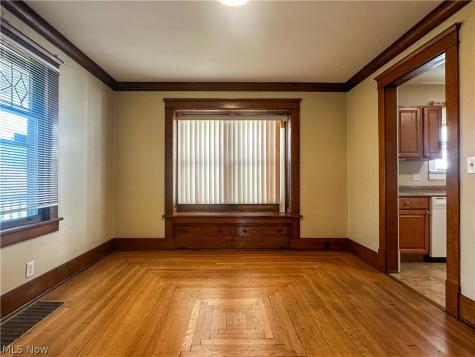 40 Madison Avenue Niles OH 44505