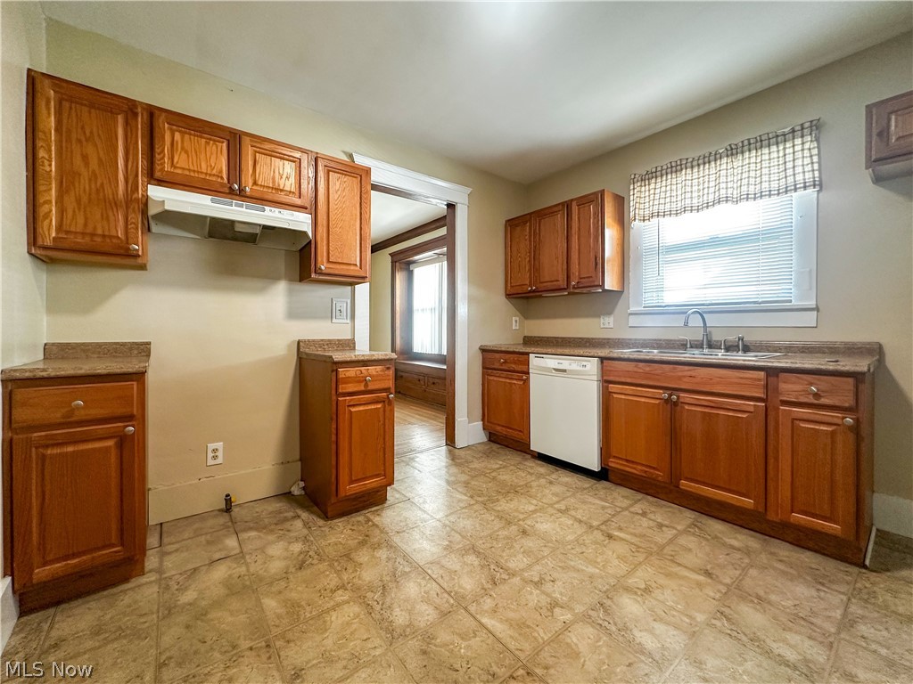 40 Madison Avenue Niles OH 44505