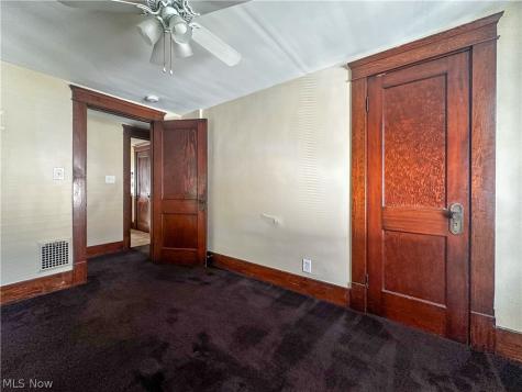 40 Madison Avenue Niles OH 44505
