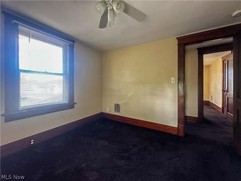 40 Madison Avenue Niles OH 44505