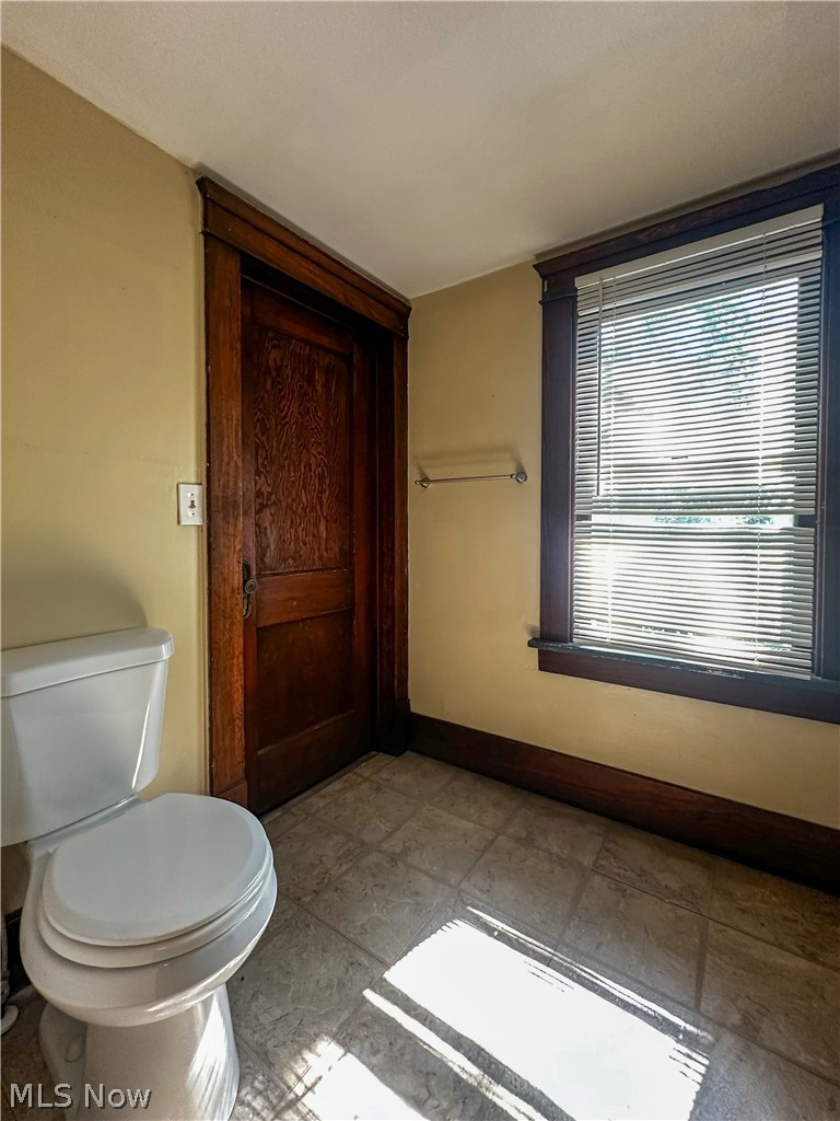 40 Madison Avenue Niles OH 44505