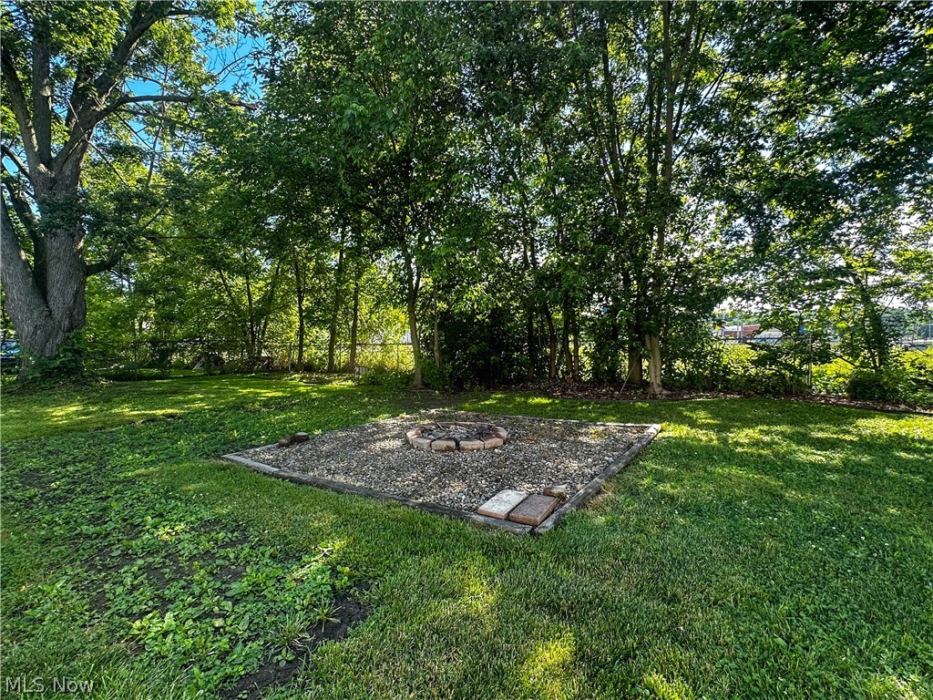 40 Madison Avenue Niles OH 44505