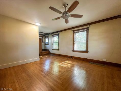 40 Madison Avenue Niles OH 44505