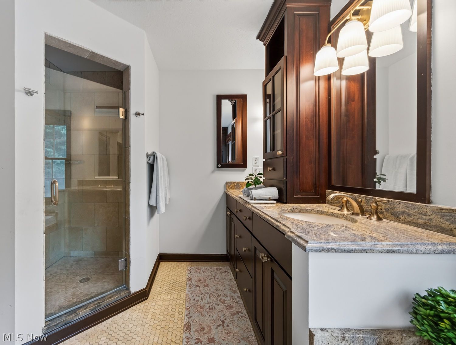 45 Wilding Chase Chagrin Falls OH 44022