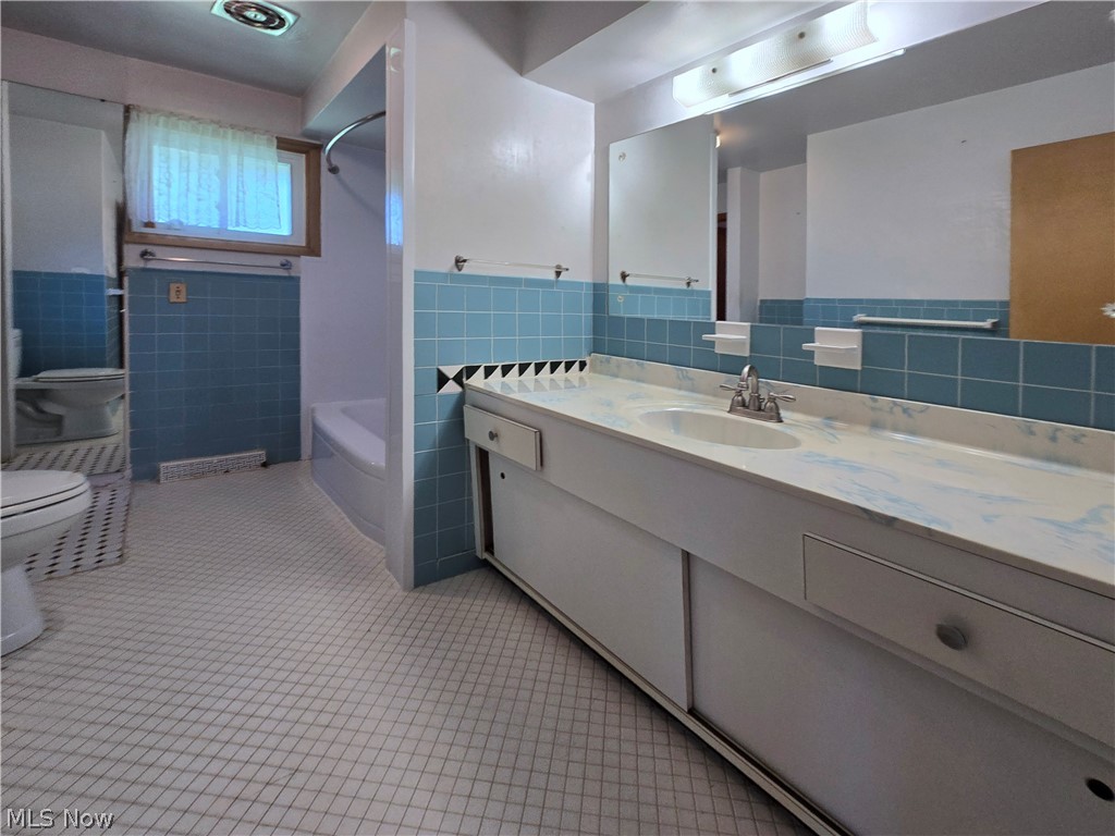 5659 Pinnacle Park Drive Independence OH 44131