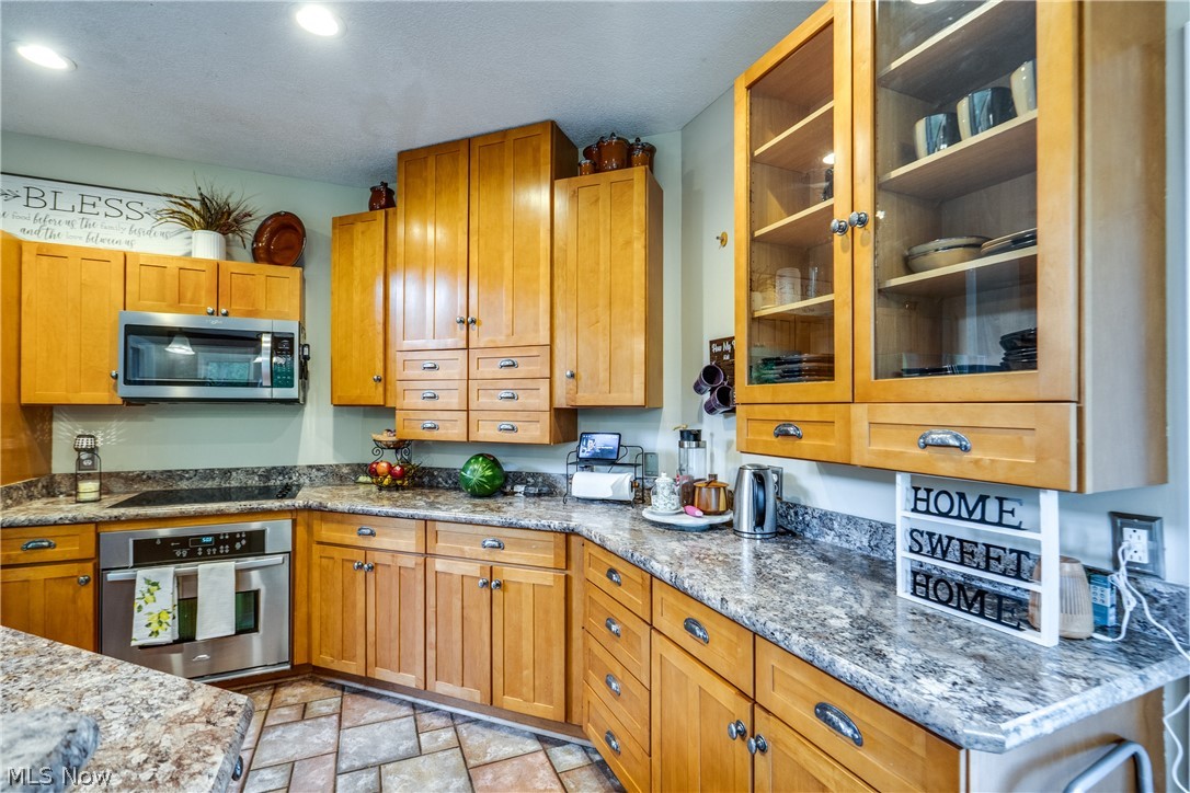 4364 Laburnum Drive Akron OH 44319