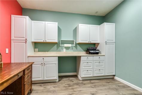 4364 Laburnum Drive Akron OH 44319