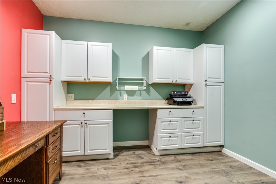 4364 Laburnum Drive Akron OH 44319