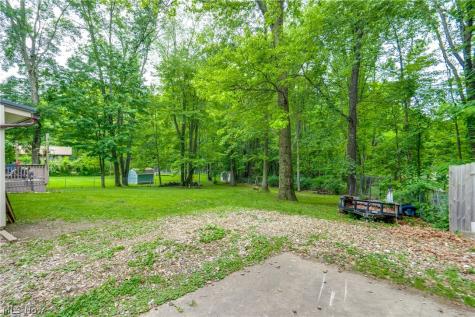 4364 Laburnum Drive Akron OH 44319