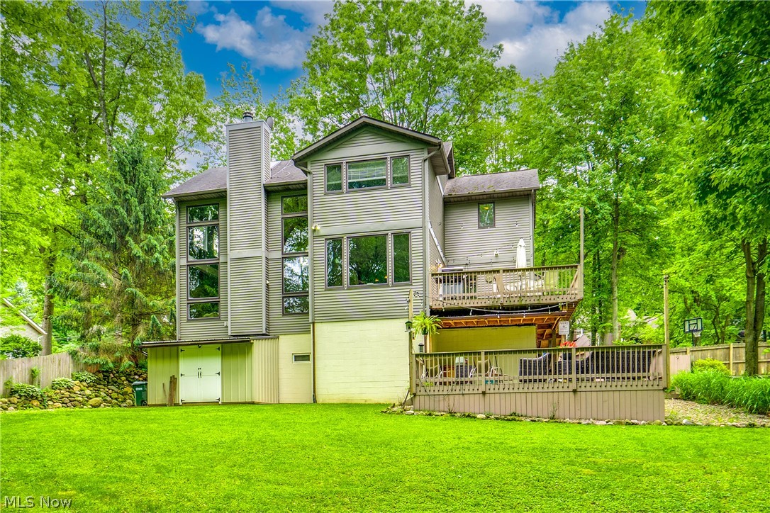 4364 Laburnum Drive Akron OH 44319