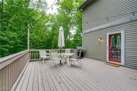 4364 Laburnum Drive Akron OH 44319