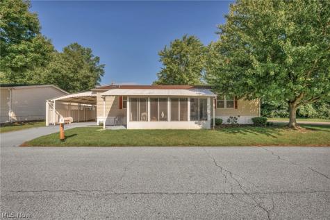 16 Cherry Lane Olmsted Twp OH 44138