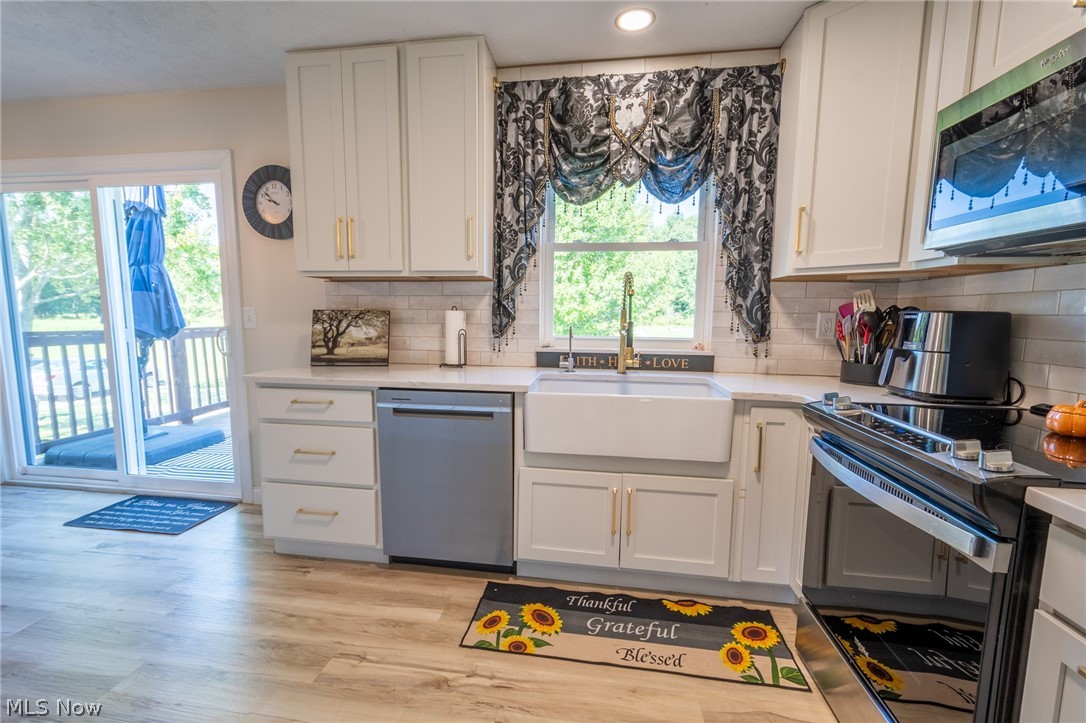 6175 Thompson Clark Road Bristolville OH 44402