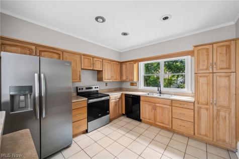 1376 Goodyear Boulevard Akron OH 44305