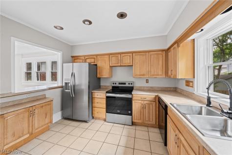 1376 Goodyear Boulevard Akron OH 44305