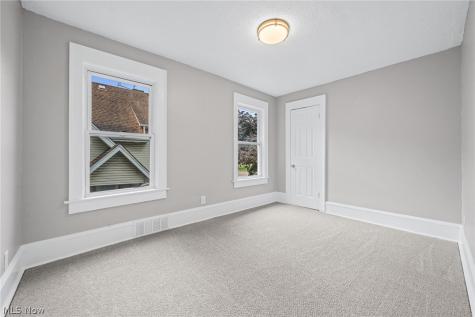 1376 Goodyear Boulevard Akron OH 44305