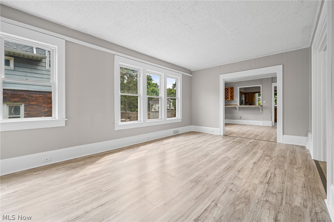 1376 Goodyear Boulevard Akron OH 44305