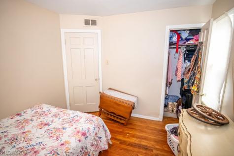 16315 Harvard Avenue Cleveland OH 44128