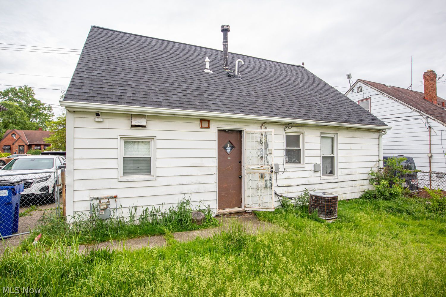 16315 Harvard Avenue Cleveland OH 44128