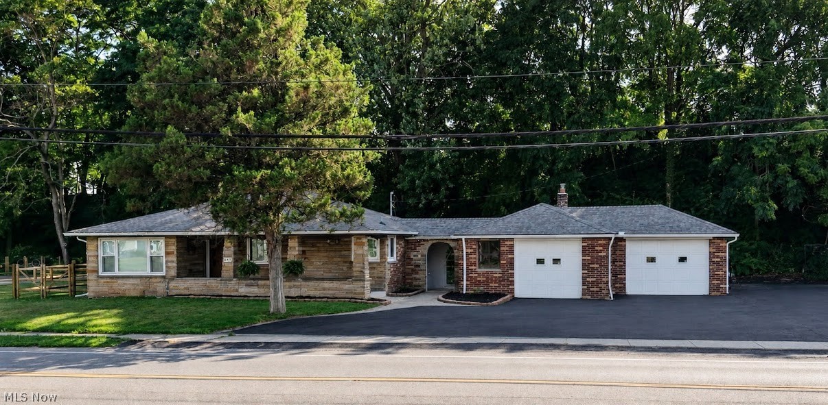 646 N Wooster Avenue Strasburg OH 44608