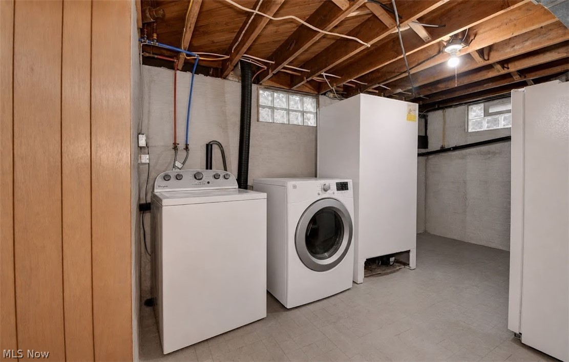 646 N Wooster Avenue Strasburg OH 44608