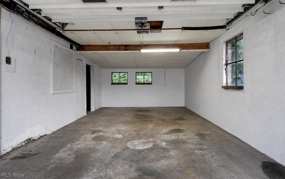 646 N Wooster Avenue Strasburg OH 44608