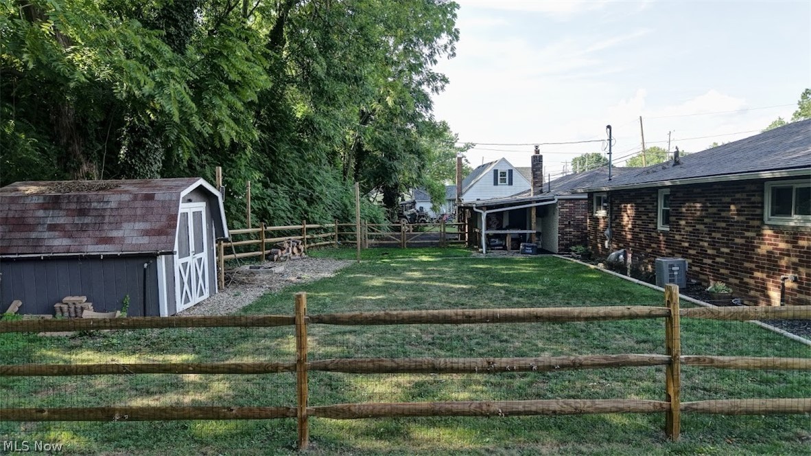 646 N Wooster Avenue Strasburg OH 44608